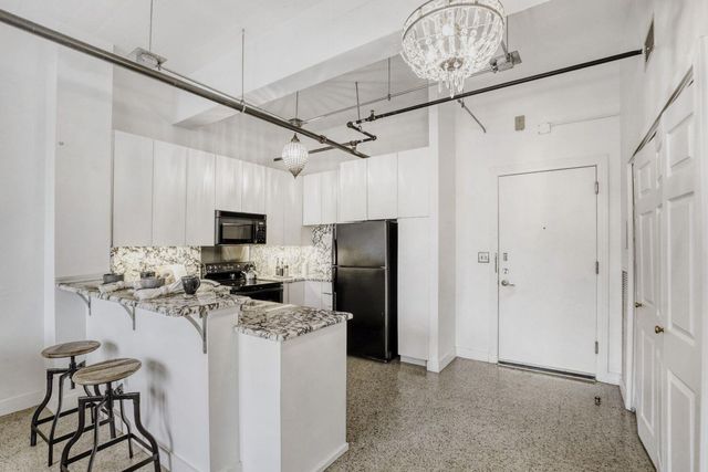 710 Colorado ST 4G, Austin, TX 78701