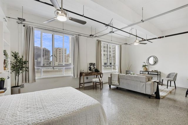 710 Colorado ST 4G, Austin, TX 78701