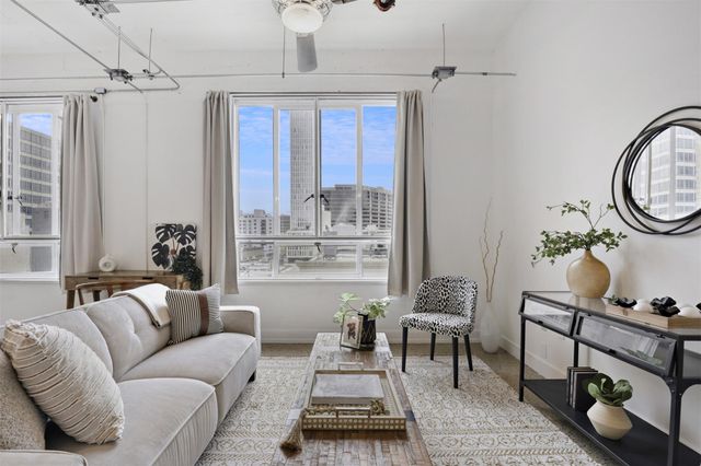 710 Colorado ST 4G, Austin, TX 78701