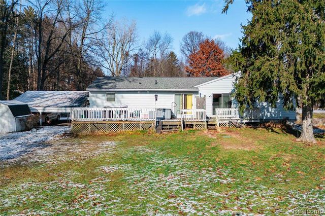 12579 Spruce Lane, Perry, MI 48872