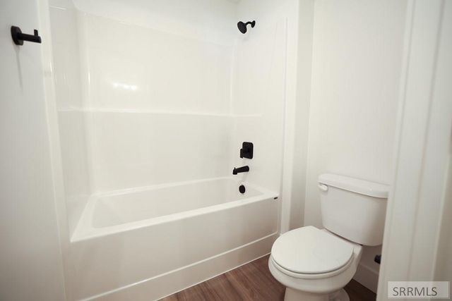 619 Curlew Drive, Ammon, ID 83401