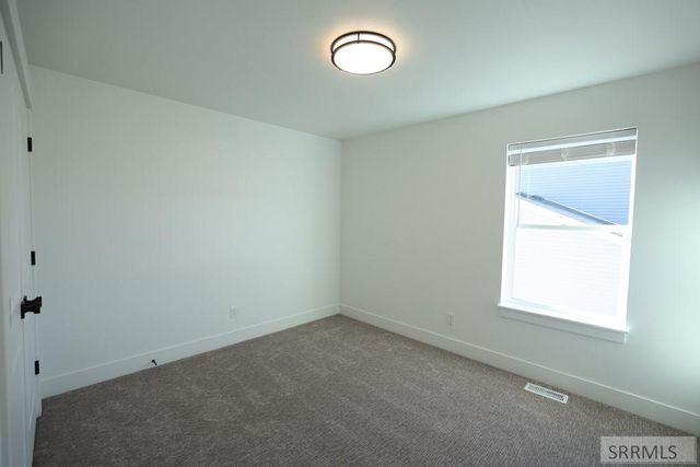 619 Curlew Drive, Ammon, ID 83401