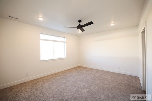 619 Curlew Drive, Ammon, ID 83401