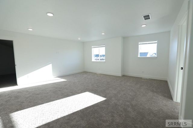 619 Curlew Drive, Ammon, ID 83401