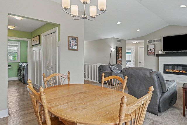 11436 Crestridge Court, Holland, MI 49424