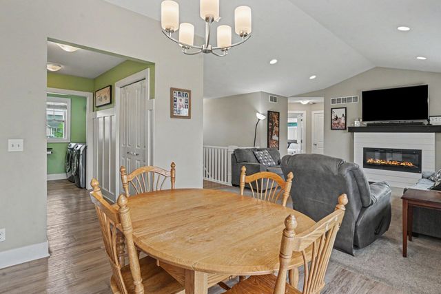 11436 Crestridge Court, Holland, MI 49424