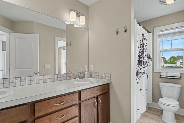 11436 Crestridge Court, Holland, MI 49424