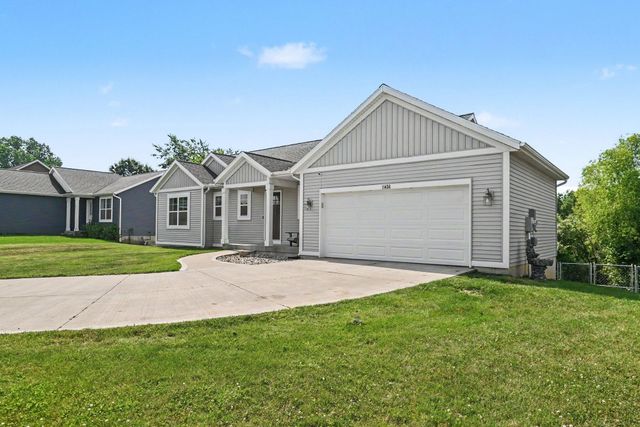 11436 Crestridge Court, Holland, MI 49424