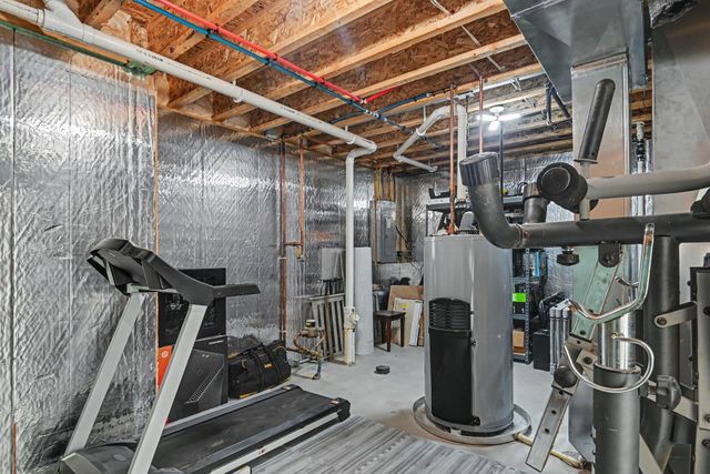 11436 Crestridge Court, Holland, MI 49424