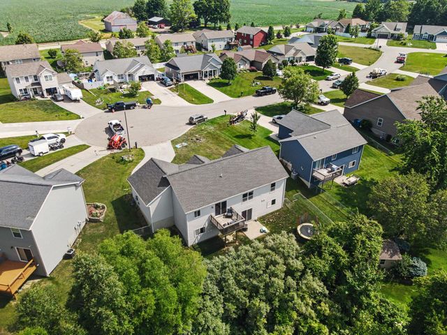 11436 Crestridge Court, Holland, MI 49424