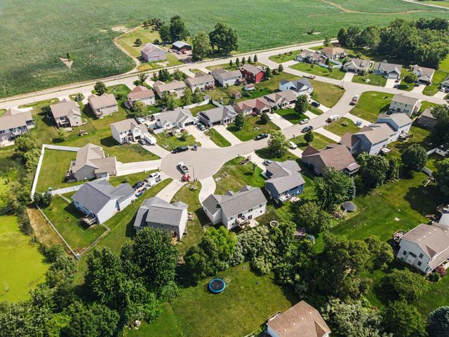 11436 Crestridge Court, Holland, MI 49424