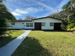 11912 NE 10th Ave 2, Biscayne Park, FL 33161