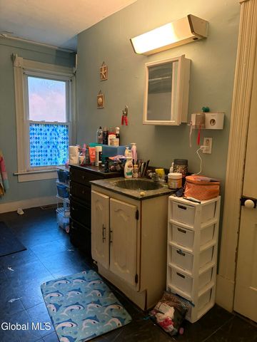 3-5 Jalet Street, Whitehall Village, NY 12887