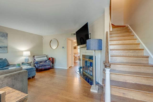3000 Hillsboro Pike Apt 33, Nashville, TN 37215