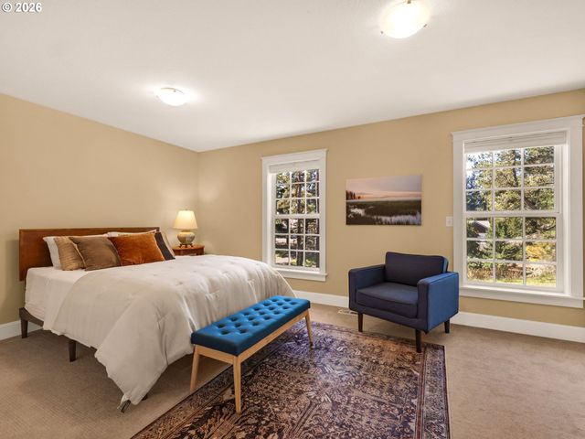 1530 Sw PINE Dr, Warrenton, OR 97146
