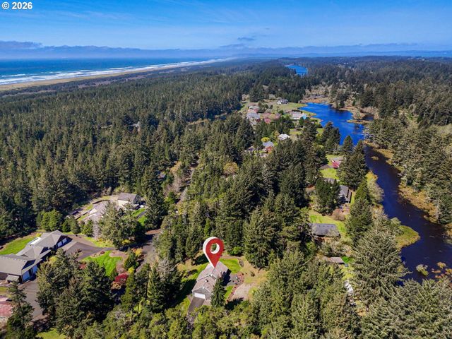 1530 Sw PINE Dr, Warrenton, OR 97146