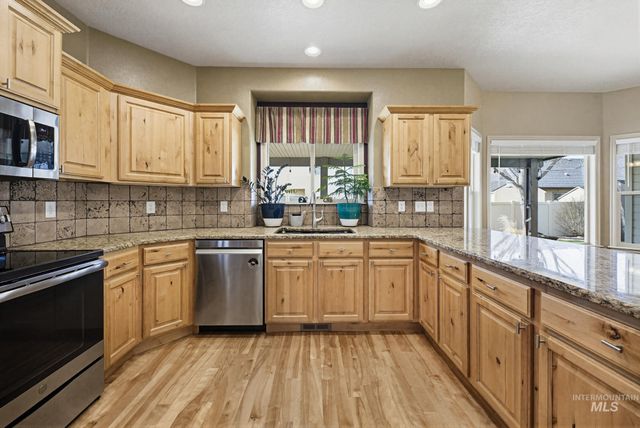 4121 N Frandon Ave, Meridian, ID 83646