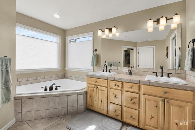 4121 N Frandon Ave, Meridian, ID 83646