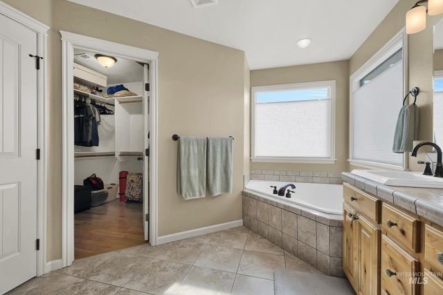 4121 N Frandon Ave, Meridian, ID 83646