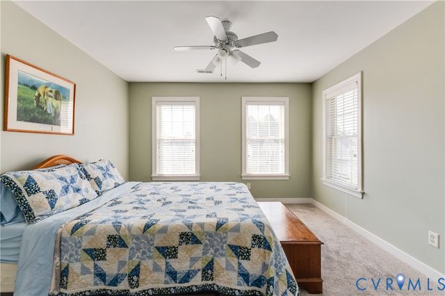 13619 Grove Pond Dr, Midlothian, VA 23114