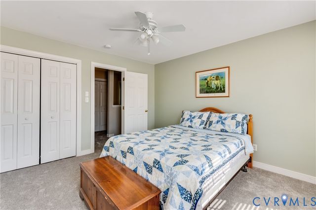 13619 Grove Pond Dr, Midlothian, VA 23114