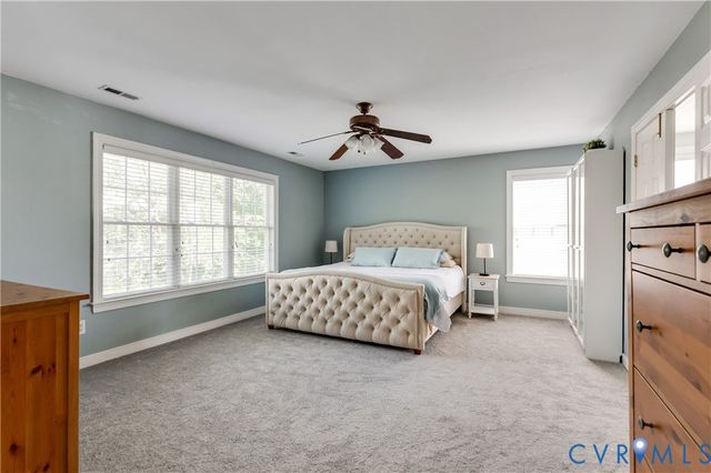 13619 Grove Pond Dr, Midlothian, VA 23114