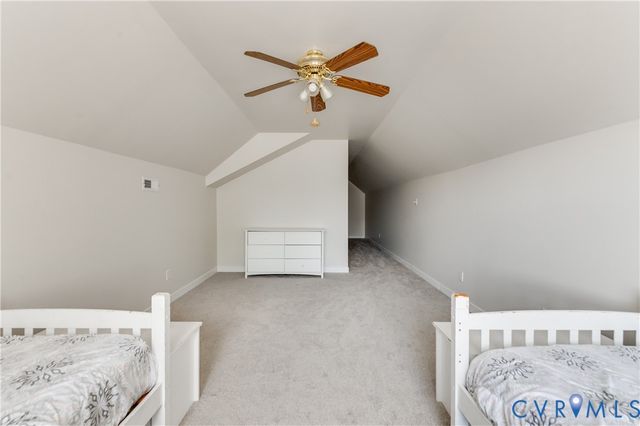 13619 Grove Pond Dr, Midlothian, VA 23114