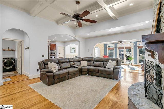 223 Tuscan Ridge Trail, Inman, SC 29349