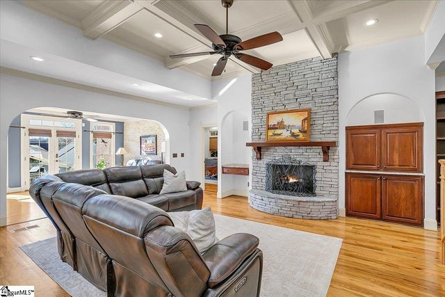 223 Tuscan Ridge Trail, Inman, SC 29349