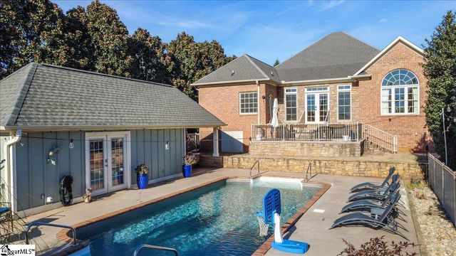 223 Tuscan Ridge Trail, Inman, SC 29349