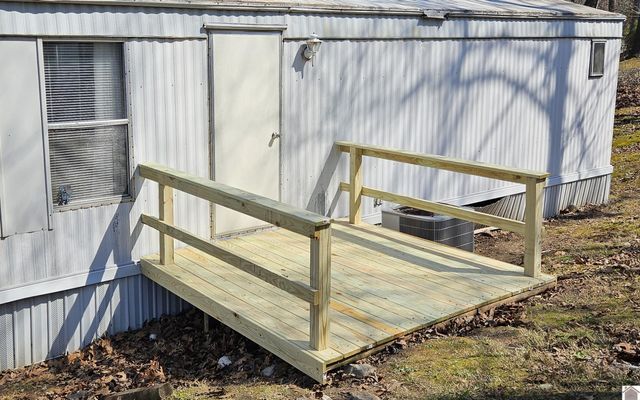 706 Justin Lane 55 Section D, Gilbertsville, KY 42044