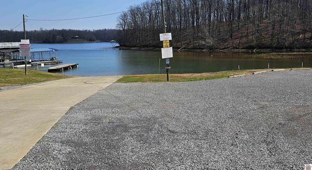 706 Justin Lane 55 Section D, Gilbertsville, KY 42044