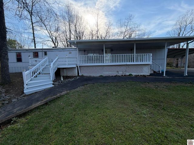 706 Justin Lane 55 Section D, Gilbertsville, KY 42044