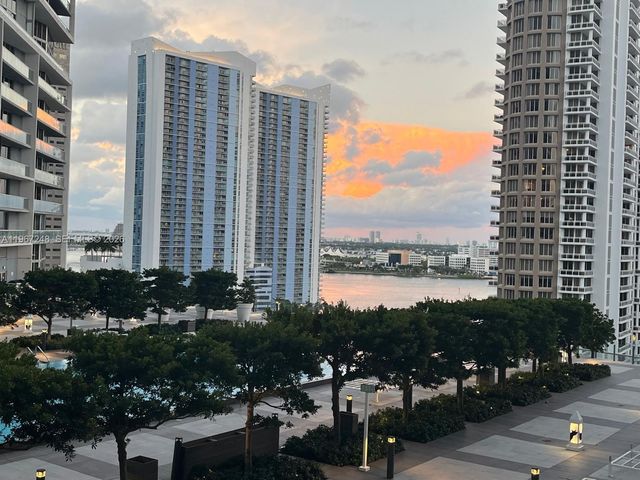 495 Brickell Ave 1608, Miami, FL 33131