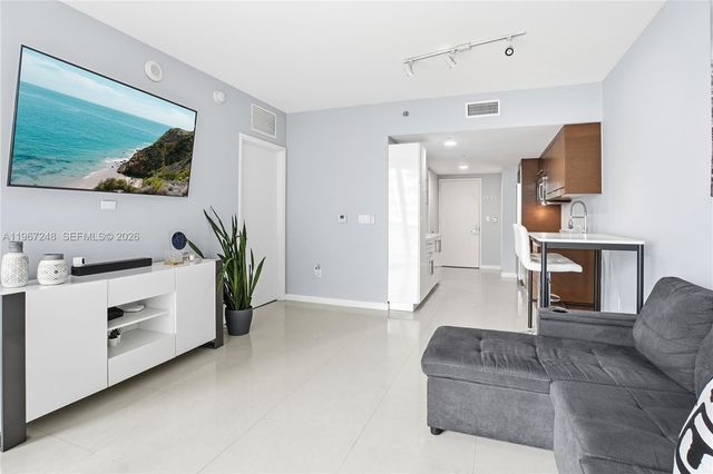 495 Brickell Ave 1608, Miami, FL 33131