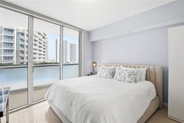 495 Brickell Ave 1608, Miami, FL 33131