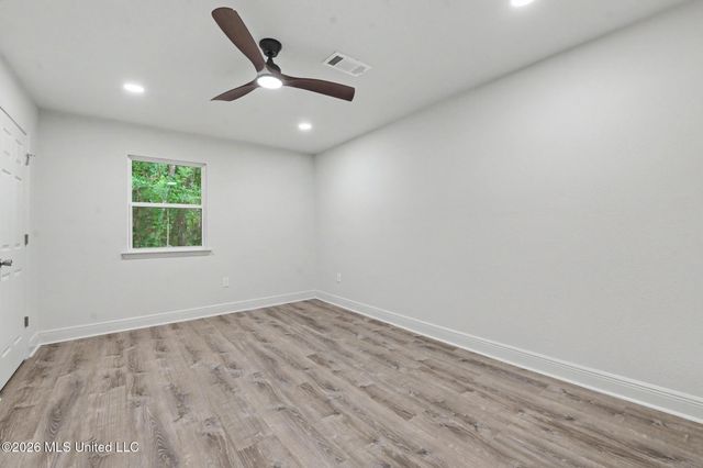 6105 E Desoto Street, Bay Saint Louis, MS 39520