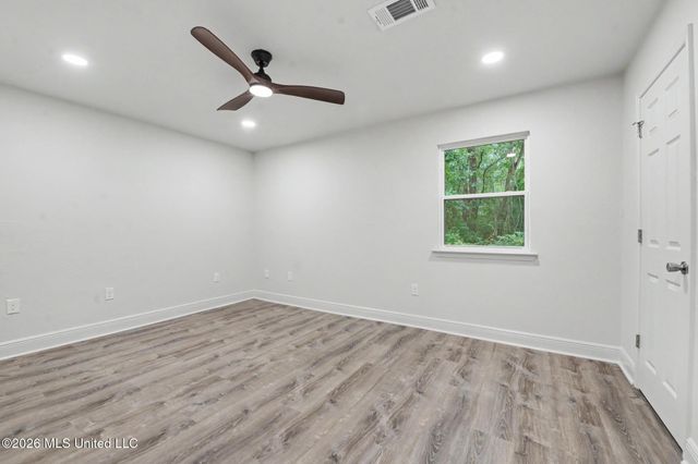 6105 E Desoto Street, Bay Saint Louis, MS 39520
