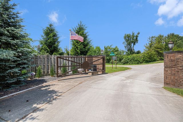 9991 Kaiser Road, Saline, MI 48176