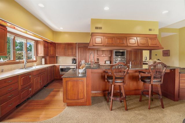 9991 Kaiser Road, Saline, MI 48176