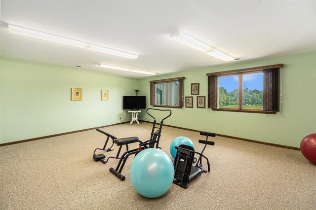 9991 Kaiser Road, Saline, MI 48176