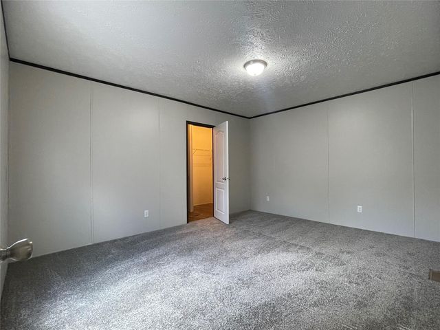 412 Avenue E, Stowell, TX 77661