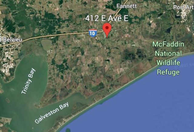 412 Avenue E, Stowell, TX 77661