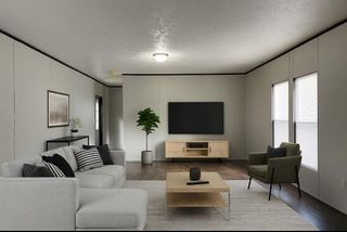 412 Avenue E, Stowell, TX 77661