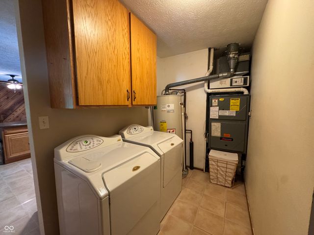 825 Parkview Drive, Rushville, IN 46173