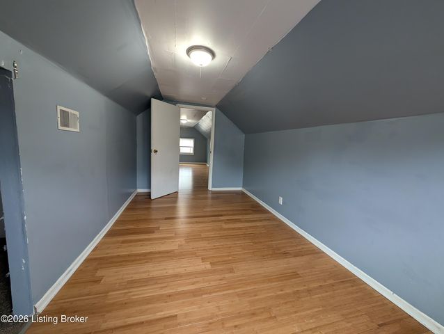 3322 W Kentucky St, Louisville, KY 40211