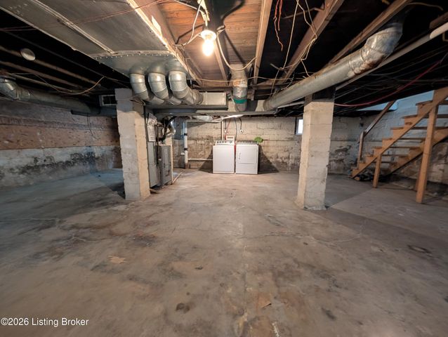 3322 W Kentucky St, Louisville, KY 40211