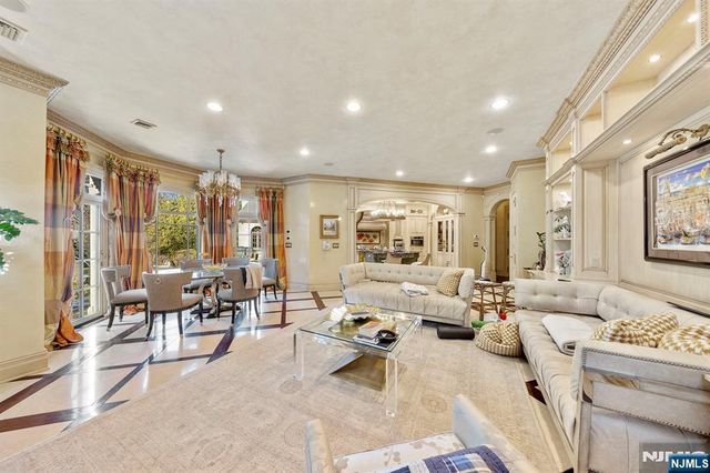 78 Roberts Road, Englewood Cliffs, NJ 07632