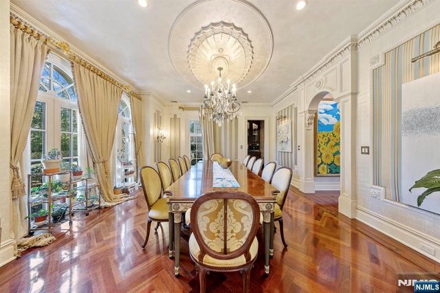 78 Roberts Road, Englewood Cliffs, NJ 07632