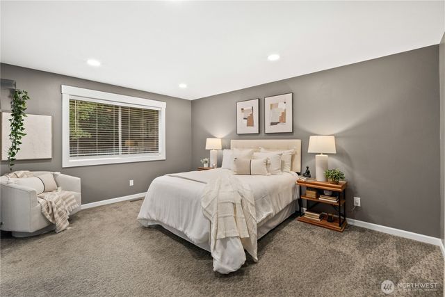 8702 63rd Avenue E, Puyallup, WA 98371